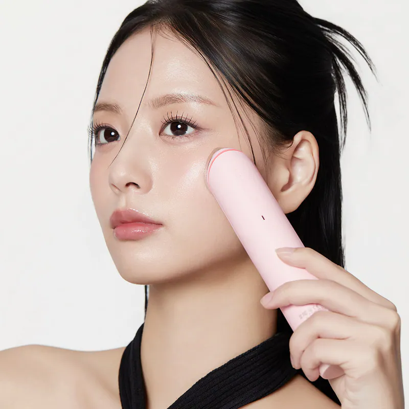 Medicube - Age-R Booster Pro 六合一智慧多功能 | 美容儀 | 水光針導入美容機 | 嫩膚儀 | 美容機