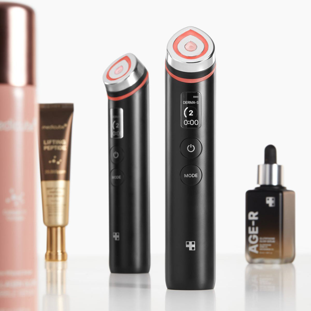 Medicube - Age-R Booster Pro 六合一智慧多功能 | 美容儀 | 水光針導入美容機 | 嫩膚儀 | 美容機
